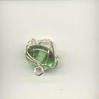 Indian wire wrapped beads - 8mm round - apple gree