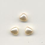 Glass pearls - 6mm heart - Cream