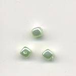 Glass pearls - 5mm square - Pale Green