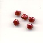 Glass pearls - 5mm square - Red