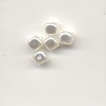 Glass pearls - 5mm square - Pearl