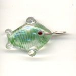 Glass fish pendant - Leaf green